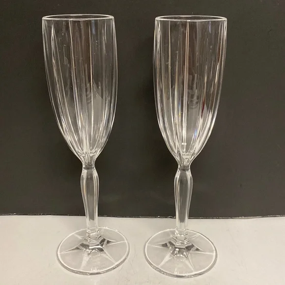 Marquis Waterford Omega Flute Set Of 2 Champagne Crystal Glasses - Picture 1 of 13